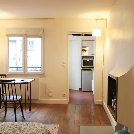 Apartment Quiet Nest 9 Minutes From The Louvre Museum *